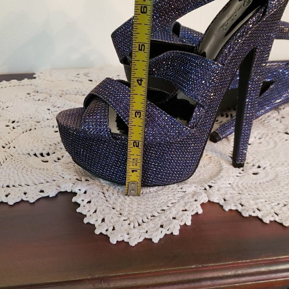 EUC Qupid Glittery Blue Platform Heels Sz 7.5 - Picture 8 of 9